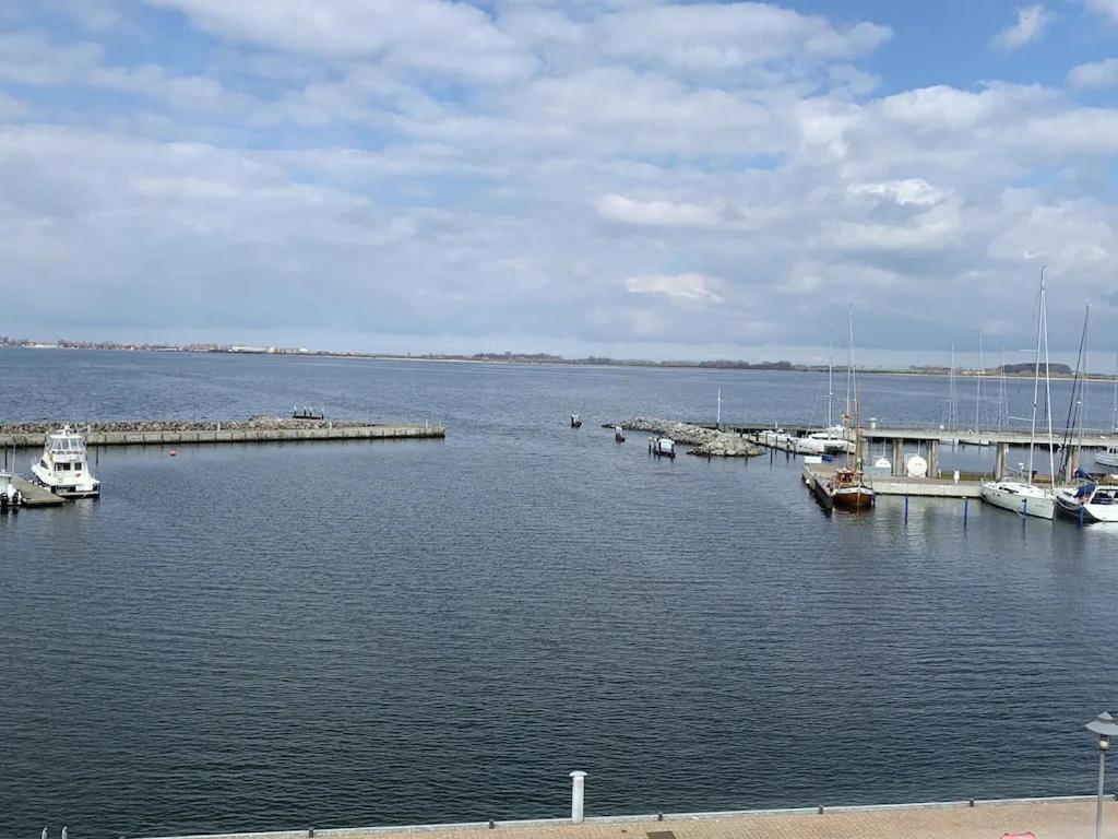 Ferienwohnung Hafenblick Wiek auf Ruegen Luaran gambar
