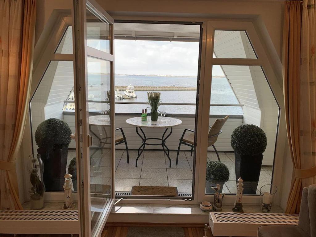 Ferienwohnung Hafenblick Wiek auf Ruegen Luaran gambar