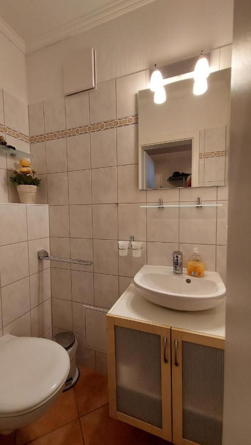 Ferienwohnung Hafenblick Wiek auf Ruegen Luaran gambar
