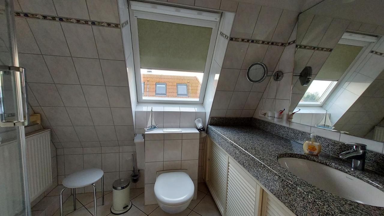 Ferienwohnung Hafenblick Wiek auf Ruegen Luaran gambar
