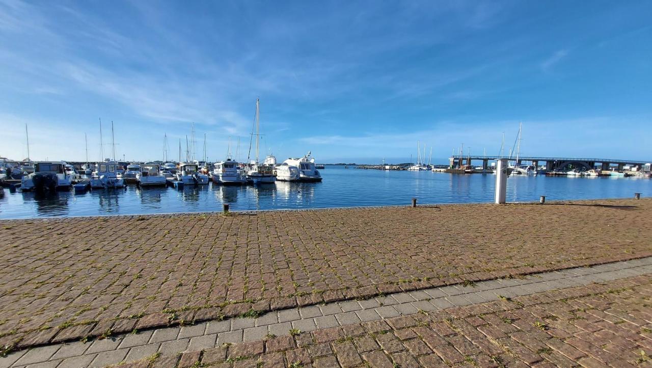 Ferienwohnung Hafenblick Wiek auf Ruegen Luaran gambar